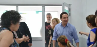 Biografía no autorizada del Intendente Watson: El hombre que hace